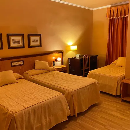 Hotel Don Juan Navalvillar de Pela